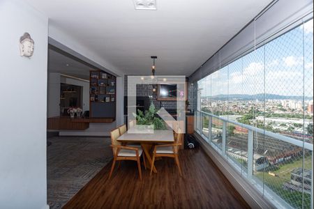 Varanda Gourmet de apartamento à venda com 3 quartos, 134m² em Vila Anastácio, São Paulo