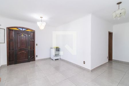 Sala de casa à venda com 3 quartos, 160m² em Vila Granada, São Paulo