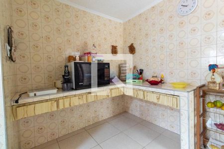 Casa à venda com 160m², 2 quartos e 2 vagas Casa à venda com 160m², 2 quartos e 2 vagasCozinha