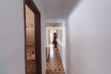 Banheiro Corredor de casa à venda com 2 quartos, 160m² em Vila Granada, São Paulo