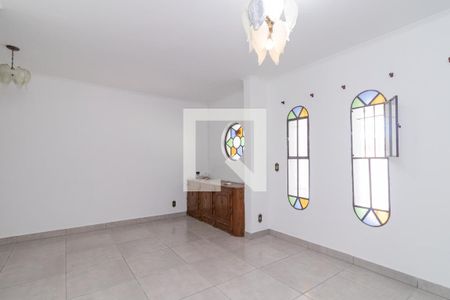 Sala de casa à venda com 3 quartos, 160m² em Vila Granada, São Paulo