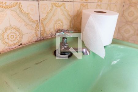 Casa à venda com 160m², 2 quartos e 2 vagas Casa à venda com 160m², 2 quartos e 2 vagasBanheiro - torneira