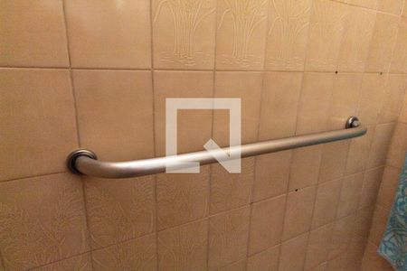 Casa à venda com 160m², 2 quartos e 2 vagas Casa à venda com 160m², 2 quartos e 2 vagasDetalhe do banheiro