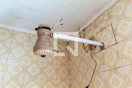 Casa à venda com 160m², 2 quartos e 2 vagas Casa à venda com 160m², 2 quartos e 2 vagasChuveiro