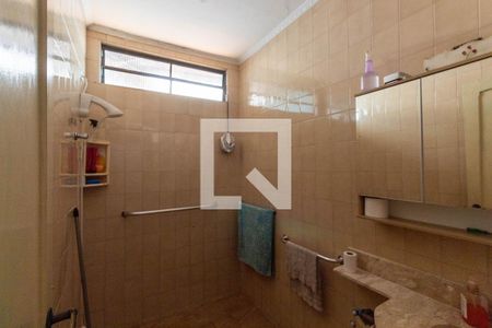 Casa à venda com 160m², 2 quartos e 2 vagas Casa à venda com 160m², 2 quartos e 2 vagasBanheiro 2