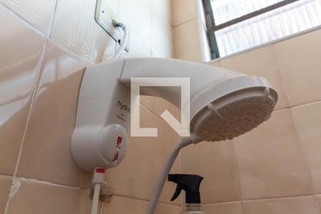 Casa à venda com 160m², 2 quartos e 2 vagas Casa à venda com 160m², 2 quartos e 2 vagasChuveiro