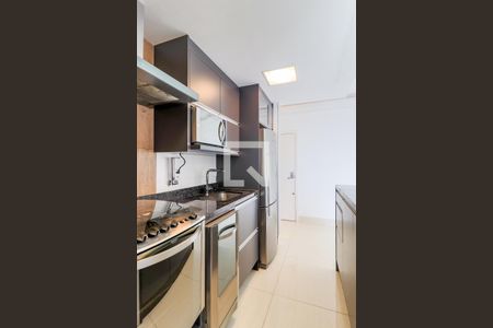 Apartamento à venda com 71m², 2 quartos e 3 vagasCozinha 