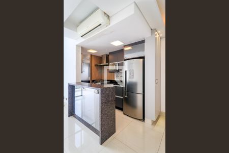 Apartamento à venda com 71m², 2 quartos e 3 vagasCozinha 