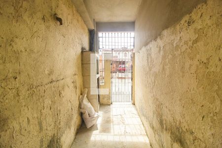 Casa para alugar com 20m², 1 quarto e sem vaga Casa para alugar com 20m², 1 quarto e sem vagaCorredor