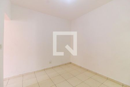 Sala / Quarto de casa para alugar com 1 quarto, 20m² em Cidade Nitro Operária, São Paulo