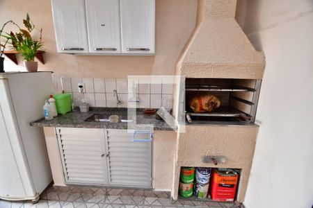 Casa de condomínio à venda com 122m², 2 quartos e 2 vagasChurrasqueira