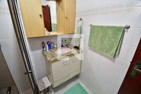 Casa de condomínio à venda com 122m², 2 quartos e 2 vagasQuarto 2 - Banheiro da Suíte