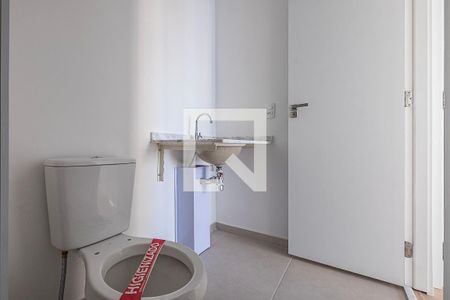Suíte - Banheiro de apartamento à venda com 1 quarto, 30m² em Sumaré, São Paulo