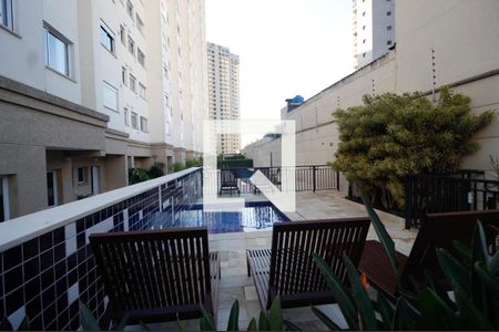 Apartamento à venda com 42m², 2 quartos e sem vagaÁrea comum - Piscina