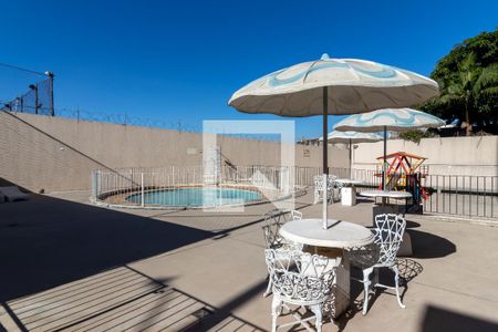 Apartamento à venda com 60m², 2 quartos e 1 vagaÁrea comum - Piscina