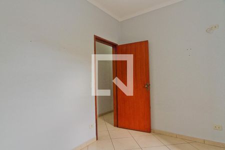 Casa à venda com 240m², 4 quartos e 2 vagas Casa à venda com 240m², 4 quartos e 2 vagasSuíte 2