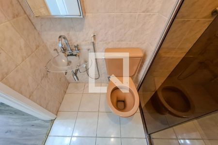 Apartamento para alugar com 160m², 4 quartos e 2 vagas Apartamento para alugar com 160m², 4 quartos e 2 vagasBanheiro