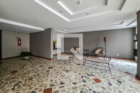 Apartamento para alugar com 160m², 4 quartos e 2 vagas Apartamento para alugar com 160m², 4 quartos e 2 vagasHall de entrada