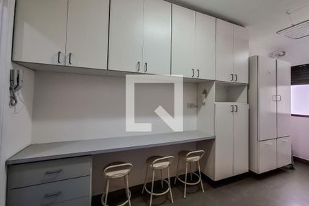 Apartamento para alugar com 160m², 4 quartos e 2 vagas Apartamento para alugar com 160m², 4 quartos e 2 vagasCozinha