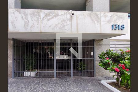 Apartamento à venda com 62m², 1 quarto e 1 vagaFachada e portaria