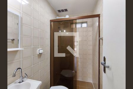 Apartamento à venda com 62m², 1 quarto e 1 vagaBanheiro Corredor