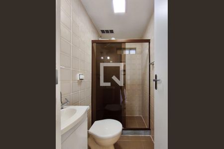 Apartamento à venda com 62m², 1 quarto e 1 vagaBanheiro Corredor