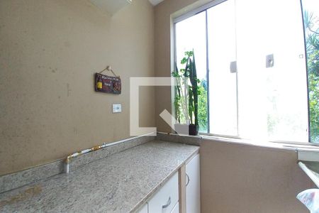 Apartamento à venda com 76m², 2 quartos e 1 vagaÁrea de Serviço