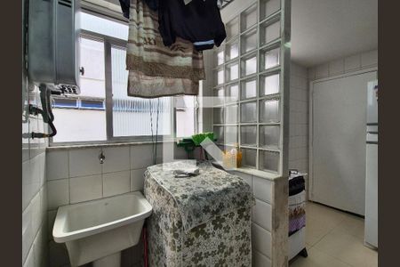 Apartamento à venda com 85m², 3 quartos e 1 vaga Apartamento à venda com 85m², 3 quartos e 1 vagaÁrea de Serviço