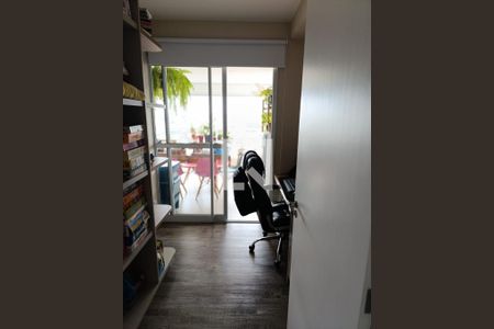 Apartamento à venda com 94m², 3 quartos e 2 vagasEscritório