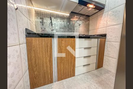 Apartamento à venda com 60m², 2 quartos e sem vaga Apartamento à venda com 60m², 2 quartos e sem vagaCozinha