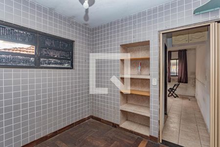 Casa à venda com 300m², 3 quartos e 1 vagaEdicula