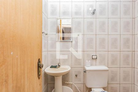 Casa à venda com 300m², 3 quartos e 1 vagaBanheiro 2