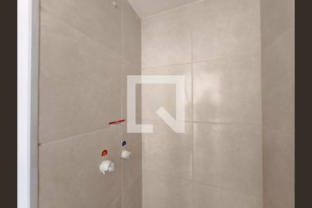 Apartamento para alugar com 40m², 2 quartos e sem vagaBanheiro Corredor