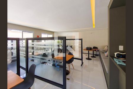 Apartamento para alugar com 40m², 2 quartos e sem vagaÁrea comum - Salão de festas