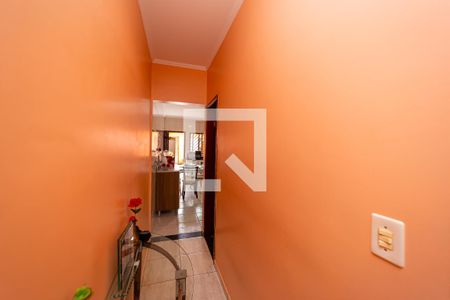 Casa à venda com 125m², 3 quartos e 3 vagas Casa à venda com 125m², 3 quartos e 3 vagasCorredor