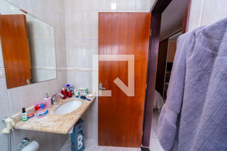 Casa à venda com 125m², 3 quartos e 3 vagas Casa à venda com 125m², 3 quartos e 3 vagasBanheiro do Quarto 1