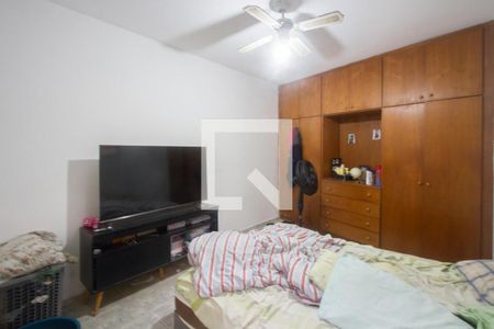 Casa à venda com 250m², 3 quartos e 4 vagas Casa à venda com 250m², 3 quartos e 4 vagasQuarto de Serviço