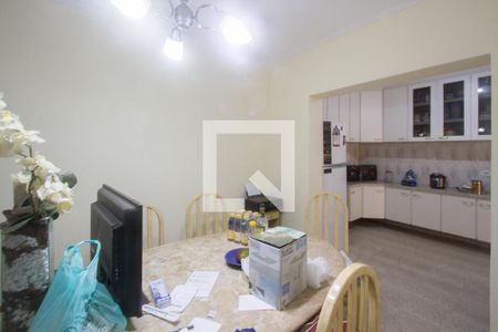 Casa à venda com 250m², 3 quartos e 4 vagas Casa à venda com 250m², 3 quartos e 4 vagasSala de Jantar