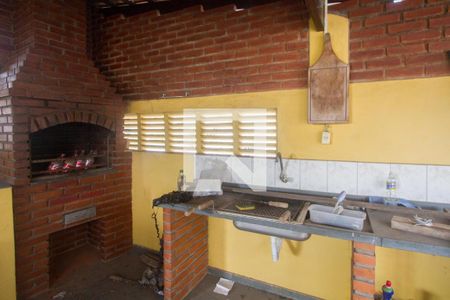 Casa à venda com 250m², 3 quartos e 4 vagas Casa à venda com 250m², 3 quartos e 4 vagasChurrasqueira