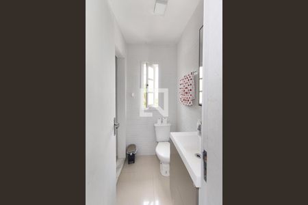 Casa à venda com 93m², 3 quartos e 1 vaga Casa à venda com 93m², 3 quartos e 1 vagaBanheiro 1