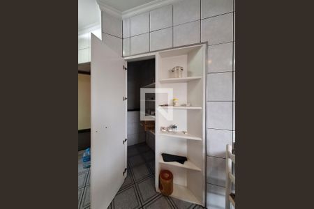 Casa à venda com 700m², 4 quartos e 8 vagasCozinha