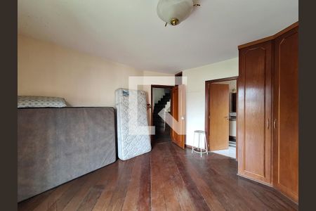 Casa à venda com 700m², 4 quartos e 8 vagasQuarto 2