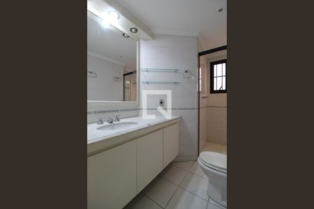 Apartamento à venda com 150m², 2 quartos e 2 vagasBanheiro da Suíte 1