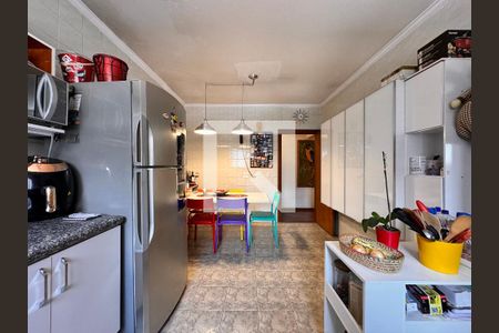 Apartamento à venda com 150m², 4 quartos e 2 vagasCozinha