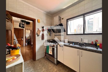 Apartamento à venda com 150m², 4 quartos e 2 vagasCozinha