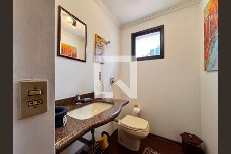 Apartamento à venda com 150m², 4 quartos e 2 vagasLavabo