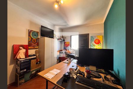 Apartamento à venda com 150m², 4 quartos e 2 vagasQuarto 2