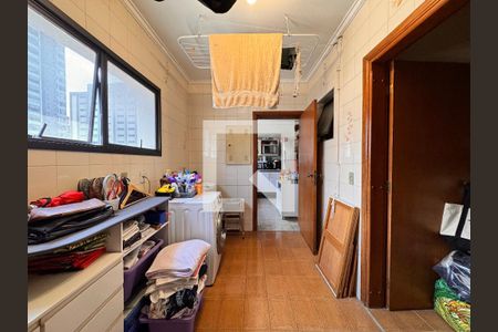 Apartamento à venda com 150m², 4 quartos e 2 vagasLavanderia