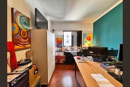 Apartamento à venda com 150m², 4 quartos e 2 vagasQuarto 2