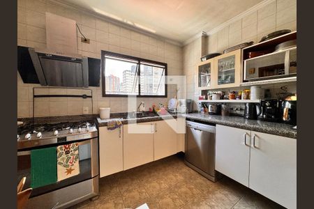 Apartamento à venda com 150m², 4 quartos e 2 vagasCozinha